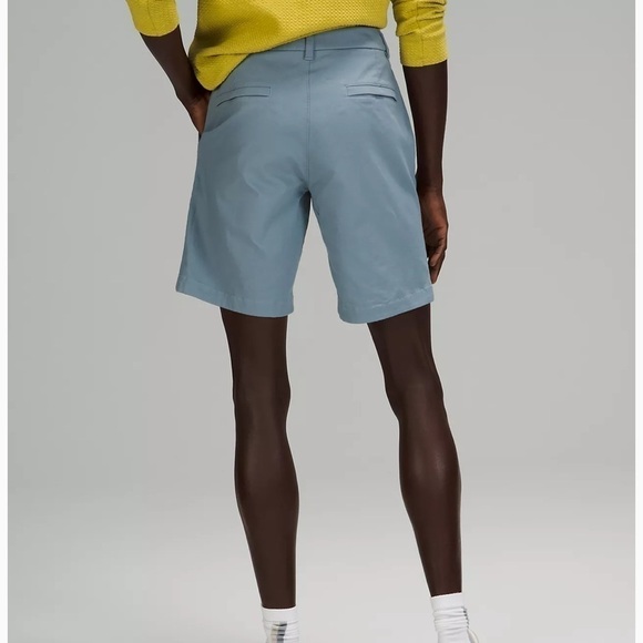 Lululemon Commission Classic-Fit Short 9"
Oxford - Picture 5 of 11